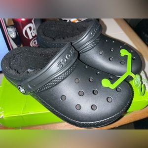 Unisex lined crocs